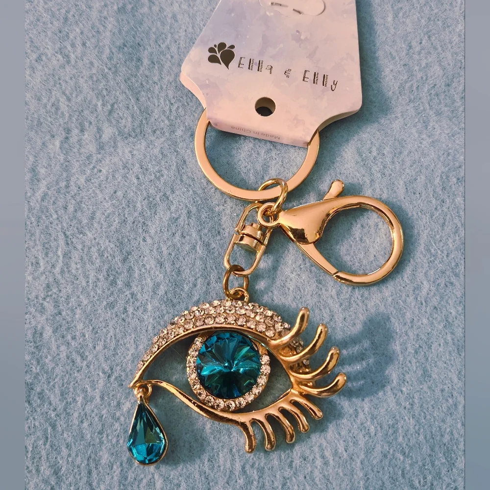 NWT Teal-Blue Faceted Crystal Iris Eye Keychain with Matching  Teardrop Charm